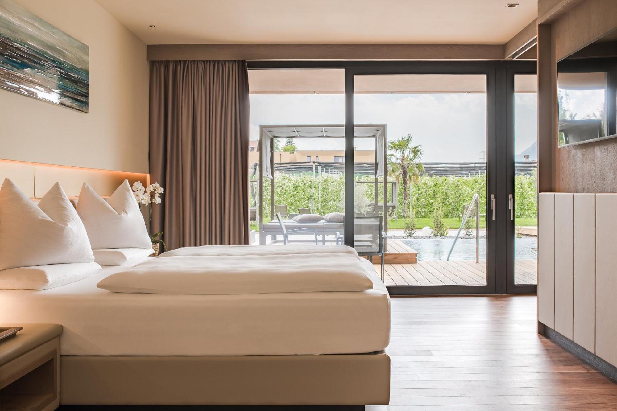 Weinegg Wellviva Resort อัปเปียโน ซุลลา สตราดา เดล วีโน ภายนอก รูปภาพ