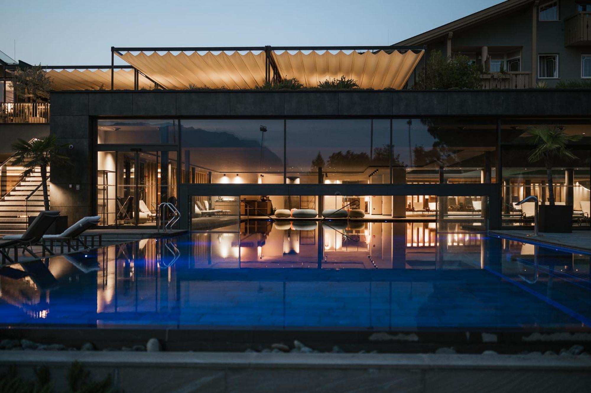 Weinegg Wellviva Resort อัปเปียโน ซุลลา สตราดา เดล วีโน ภายนอก รูปภาพ